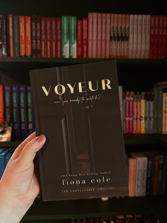 Voyeur by Fiona Cole (Paperback)